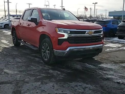 Certified 2023 Chevrolet Silverado 1500 LT image 2