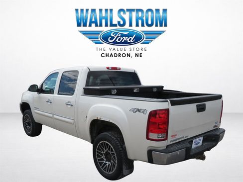 Used 2013 GMC Sierra 1500 SLT AWD/4WD image 3