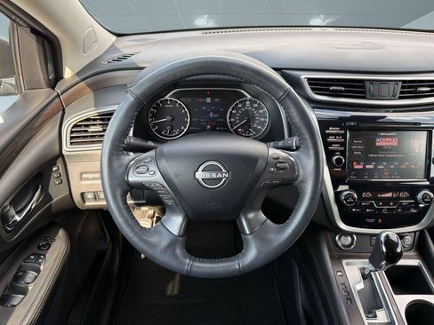 Certified 2024 Nissan Murano Platinum w/ Cargo Package FWD image 32