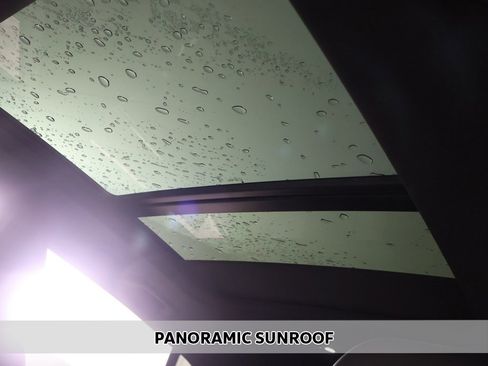 Used 2024 Audi Q8 Premium w/ Black Optic Package image 4