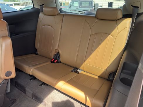 Used 2013 Buick Enclave Leather AWD/4WD image 13