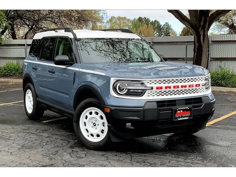 New 2025 Ford Bronco Sport Heritage w/ Convenience Package image 2