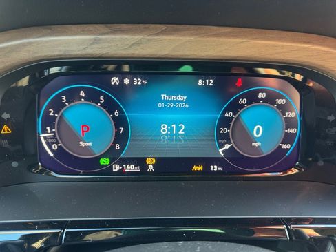 New 2026 Volkswagen Atlas SE image 11