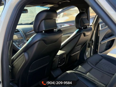 Used 2018 Lincoln MKZ Reserve image 26