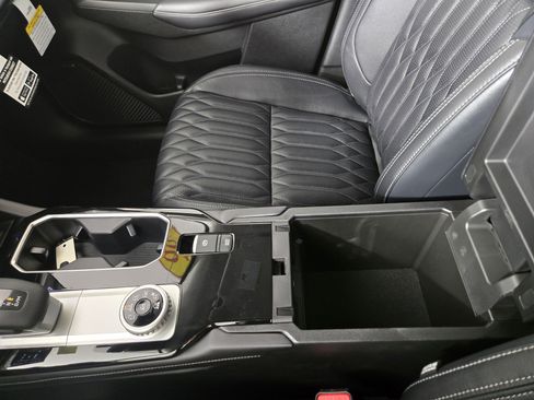 New 2026 Mitsubishi Outlander SEL image 28