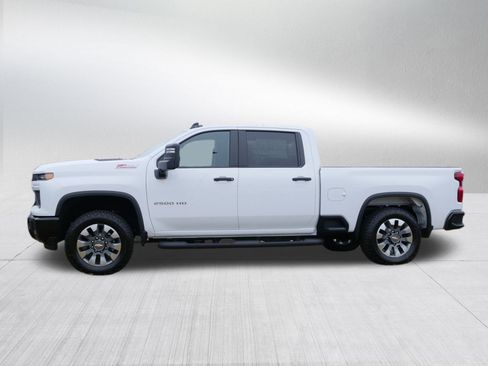 New 2025 Chevrolet Silverado 2500 Custom w/ Custom Value Package image 7