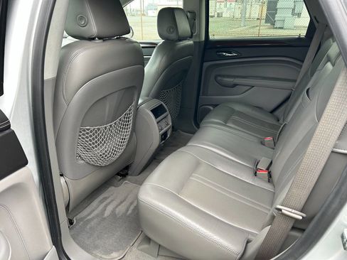 Used 2011 Cadillac SRX Luxury image 10