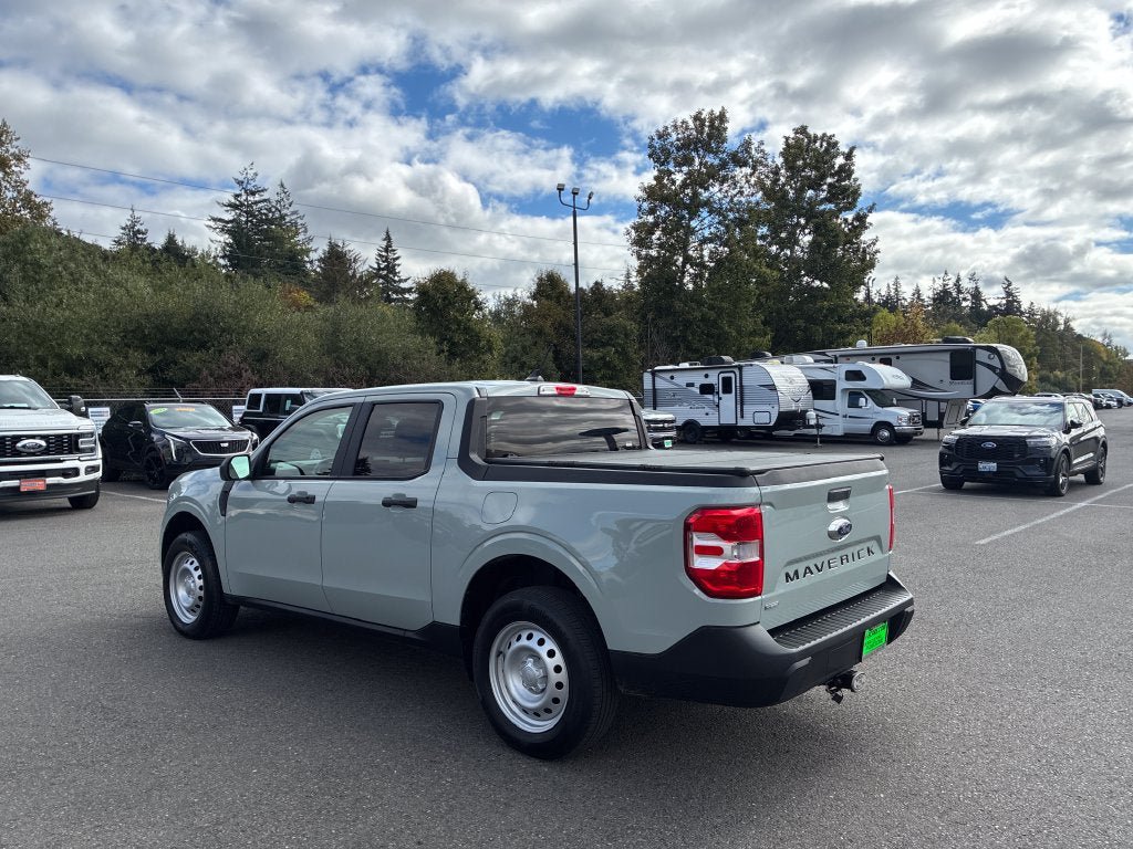 Used 2022 Ford Maverick XL FWD image 4