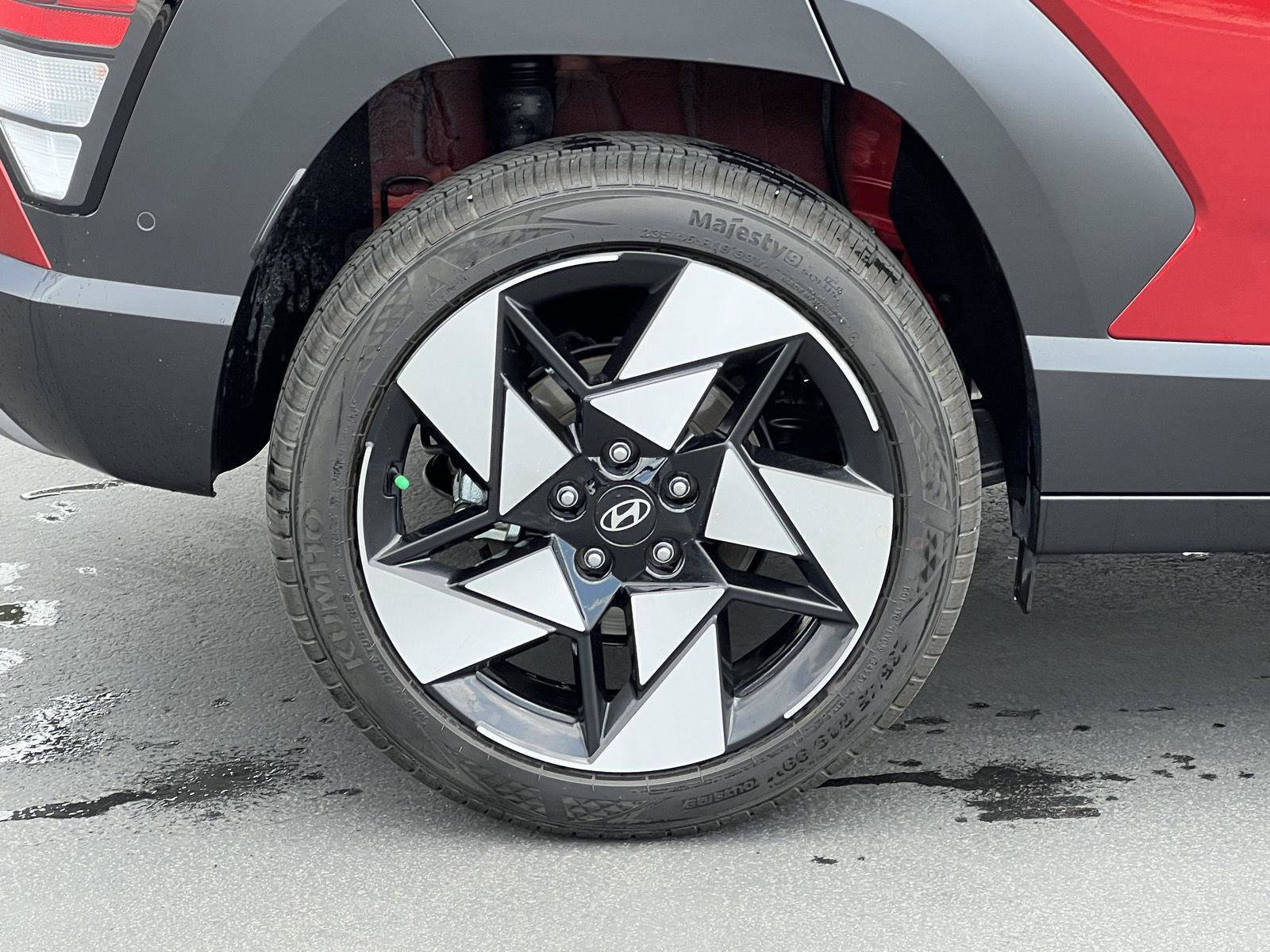 New 2026 Hyundai Kona Limited AWD/4WD image 15