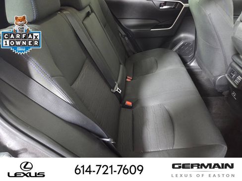 Used 2022 Toyota RAV4 SE w/ Convenience Package AWD/4WD image 21