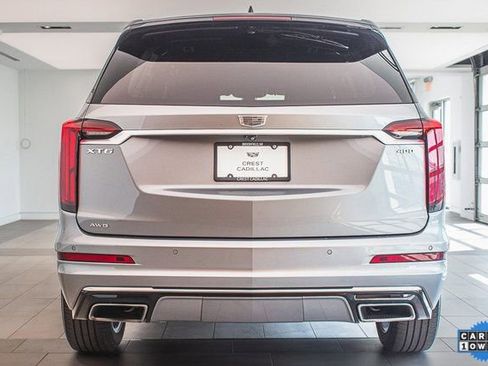 Used 2024 Cadillac XT6 Premium Luxury image 7