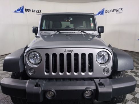 Used 2017 Jeep Wrangler Unlimited Sport w/ Quick Order Package 24S AWD/4WD image 8