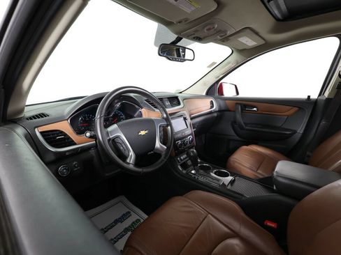 Used 2015 Chevrolet Traverse LT FWD image 10