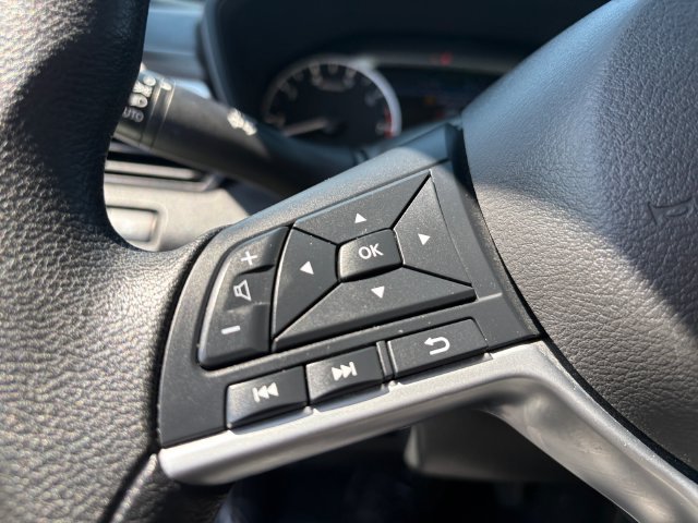 Used 2024 Nissan Altima 2.5 SV FWD image 26