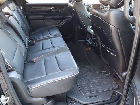 Used 2025 RAM 1500 Limited AWD/4WD image 18