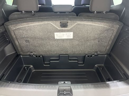 New 2026 GMC Acadia Elevation FWD image 25