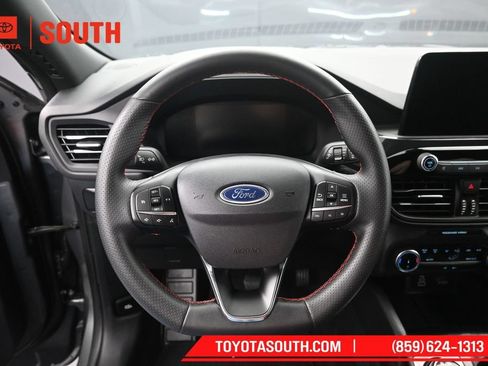 Used 2025 Ford Escape ST-Line AWD/4WD image 22