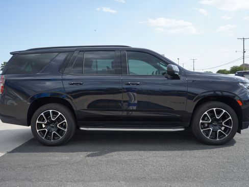Used 2021 Chevrolet Tahoe RST w/ Rear Media and Nav Package AWD/4WD image 34