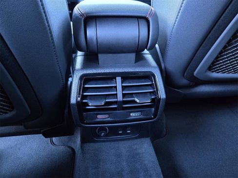 New 2025 Audi Q3 2.0T Premium Plus image 11