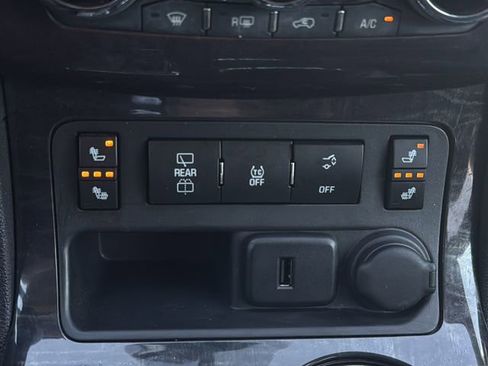 Used 2017 Buick Enclave Leather image 31