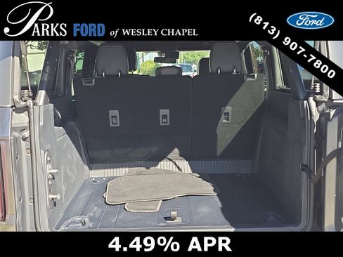 Used 2024 Ford Bronco Badlands image 4