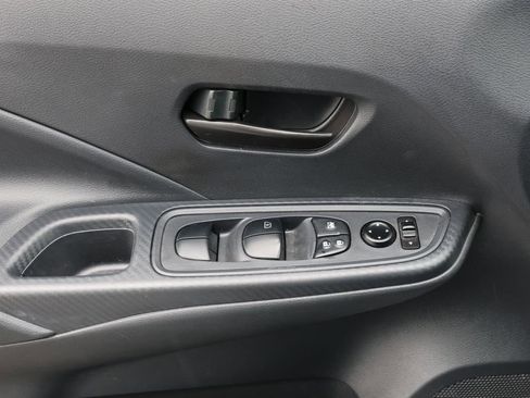 Used 2024 Nissan Versa S w/ Trunk Package image 22