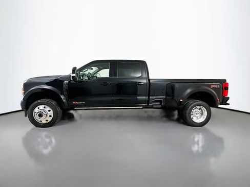 New 2026 Ford F450 Platinum w/ FX4 Off-Road Package image 4