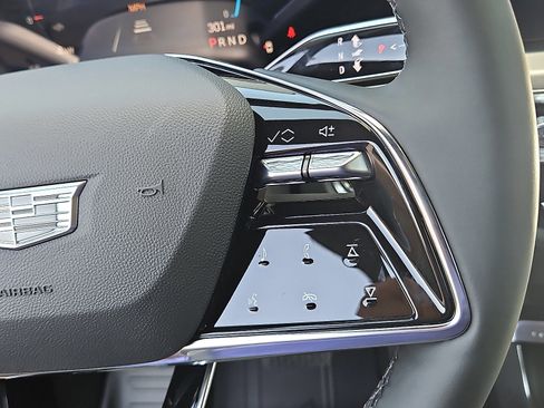 New 2025 Cadillac Lyriq Sport w/ LPO, Floor Liner Package image 20