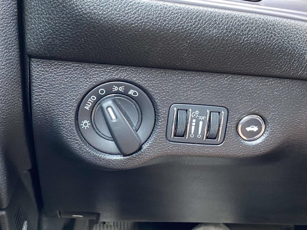 Used 2023 Dodge Challenger GT AWD/4WD image 24