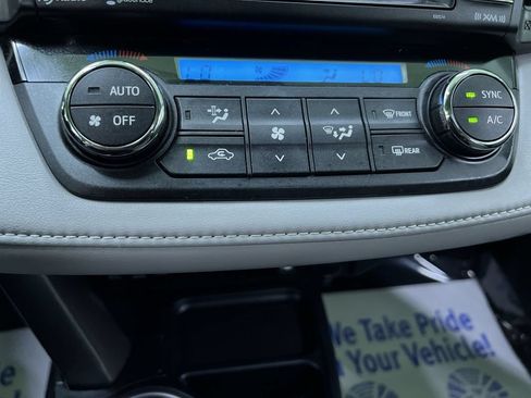 Used 2016 Toyota RAV4 XLE AWD/4WD image 23