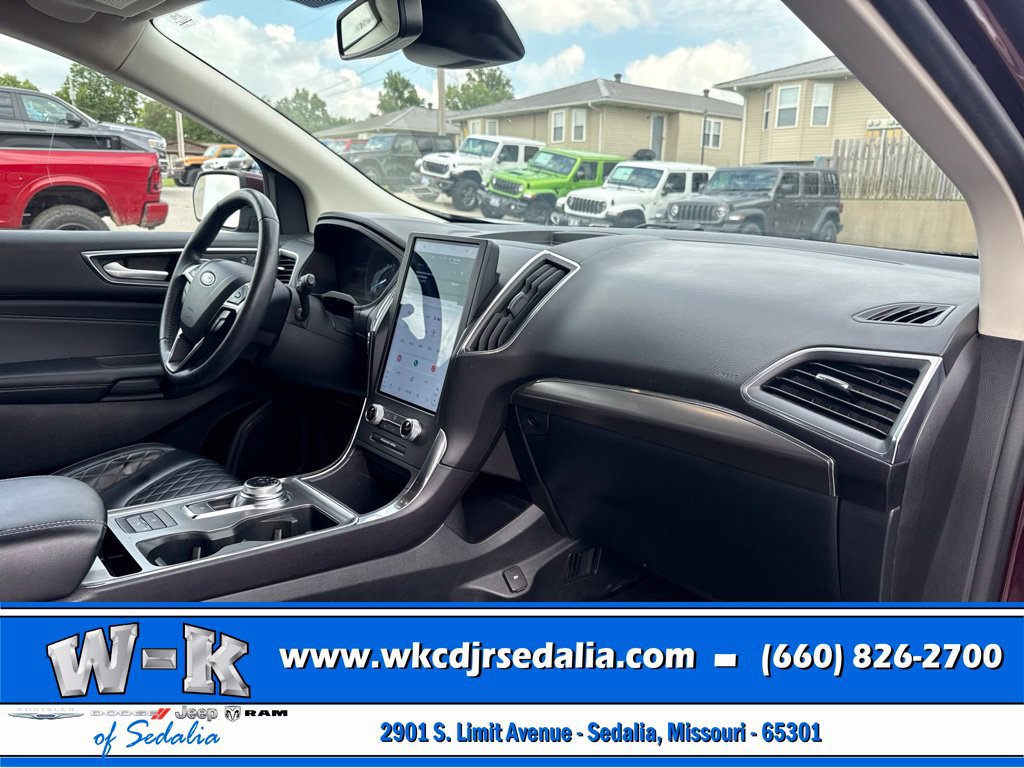 Used 2024 Ford Edge Titanium AWD/4WD image 31