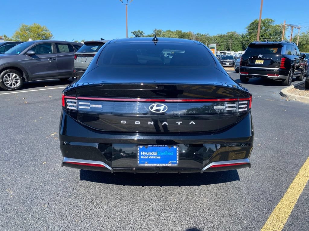 Certified 2024 Hyundai Sonata SEL w/ Convenience Package FWD image 5