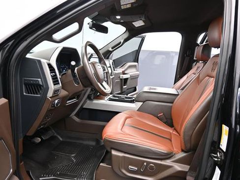 Used 2022 Ford F450 King Ranch AWD/4WD image 16