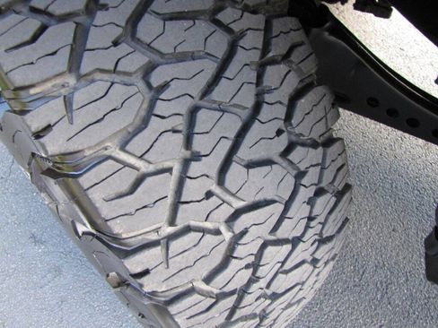 Used 2021 RAM 2500 Limited image 40