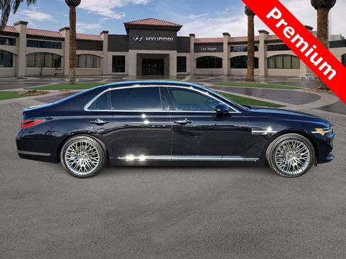 Used 2022 Genesis G90 3.3T Premium image 9