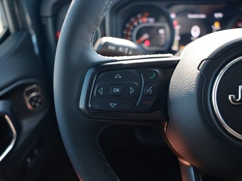 New 2026 Jeep Gladiator Rubicon AWD/4WD image 23