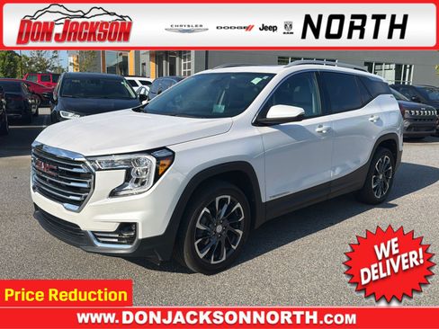 Used 2022 GMC Terrain SLT w/ Infotainment Package II AWD/4WD image 1