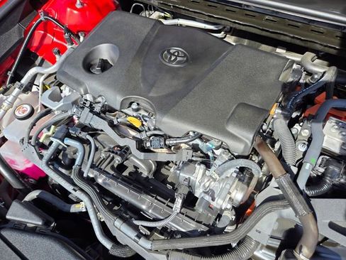 Certified 2025 Toyota Camry LE w/ Convenience Package image 16