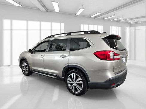 Used 2019 Subaru Ascent Limited AWD/4WD image 5