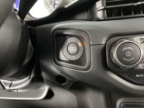 New 2026 Jeep Gladiator Mojave image 23