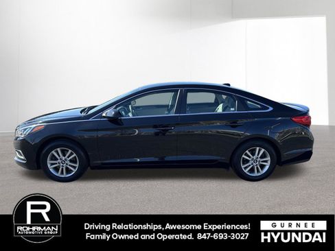 Used 2017 Hyundai Sonata SE image 5
