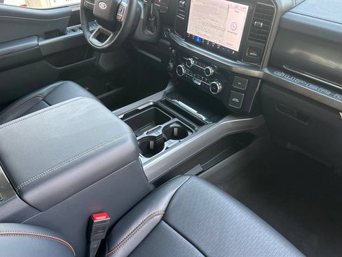 New 2026 Ford F250 Lariat w/ Black Appearance Package AWD/4WD image 15