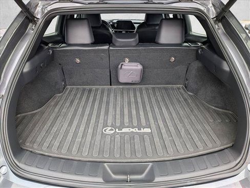 Used 2024 Lexus UX 250h FWD image 6