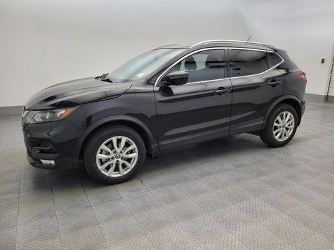 Used 2021 Nissan Rogue Sport SV AWD/4WD image 2