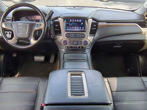 Used 2018 GMC Yukon Denali w/ Open Road Package image 15