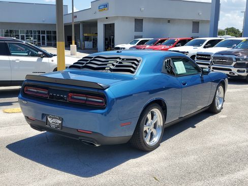 Used 2023 Dodge Challenger R/T w/ Shaker Package image 4