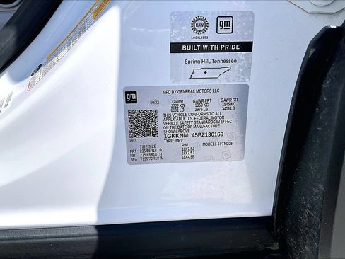 Used 2023 GMC Acadia SLT w/ Technology Package FWD image 36