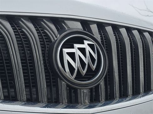 Certified 2017 Buick Regal Sport Touring image 32