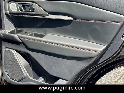 New 2025 Ford Explorer ST image 17