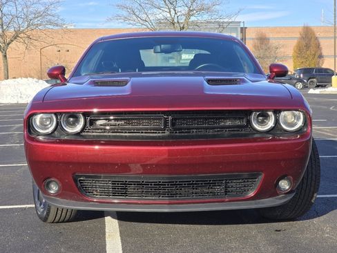 Used 2023 Dodge Challenger SXT w/ Blacktop Package image 10
